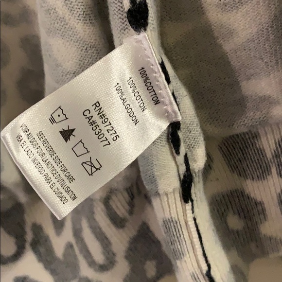 Cheetah Print Fox Sweater (hooded) - Picture 6 of 6